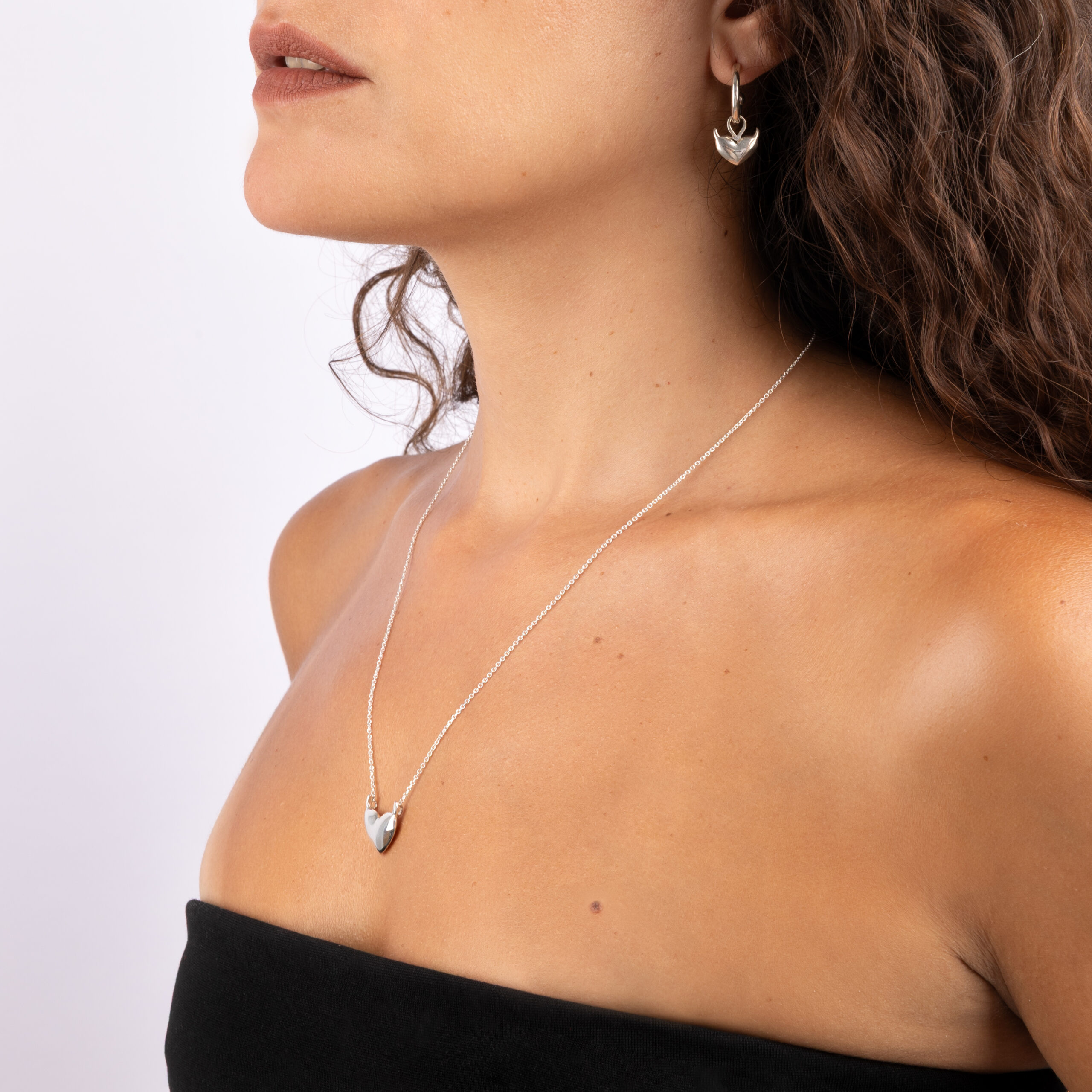 2 NN-02 necklace NN-02 necklace second photo